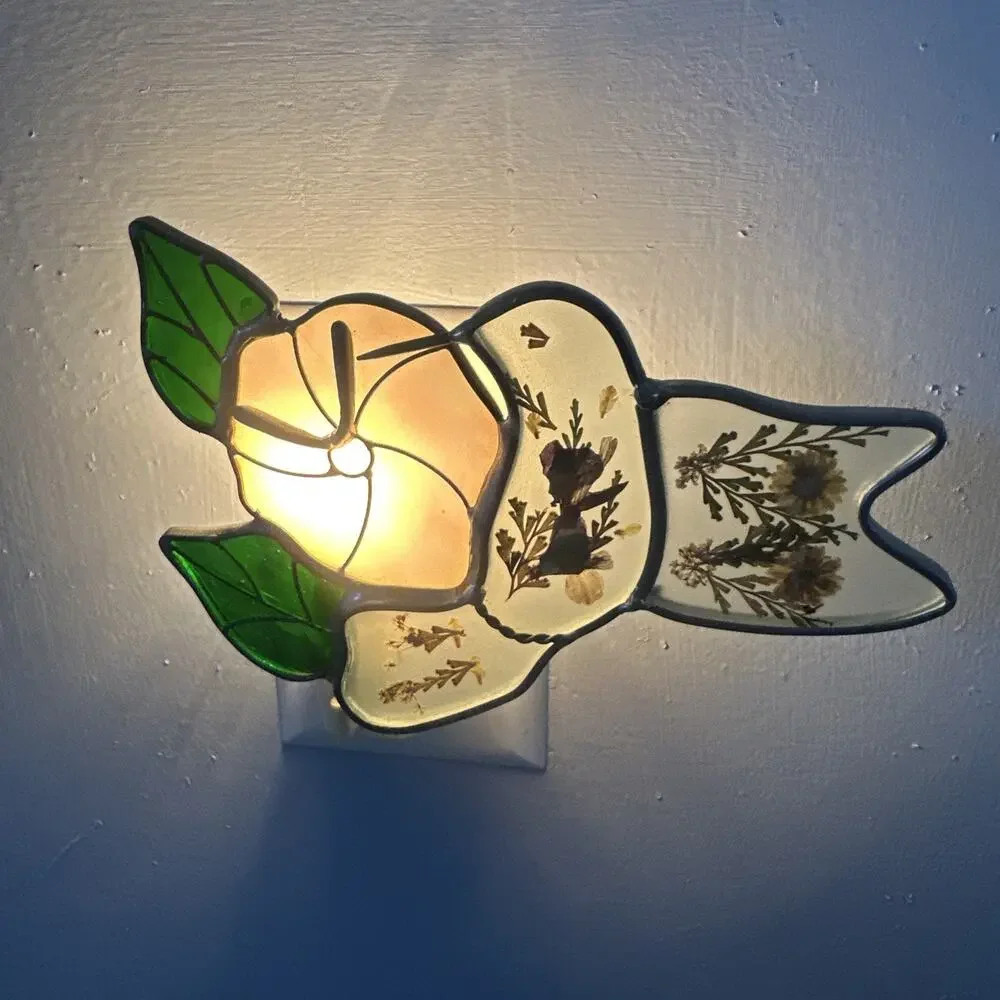 Vintage Tiffany Style Stained Glass Nightlight Hummingbird & Dried Flowers